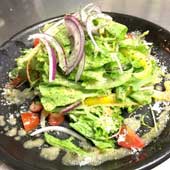 グリーンサラダ（サルシッチャ入）<br>Green salad with Salsiccia(Italian sausage)